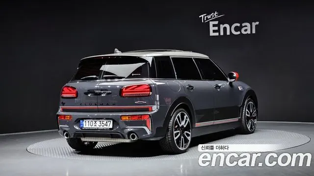 MINI COOPER S CLUBMAN 2020 — 38 790 км, серебристо-серый, Корея — под ключ — фото 2
