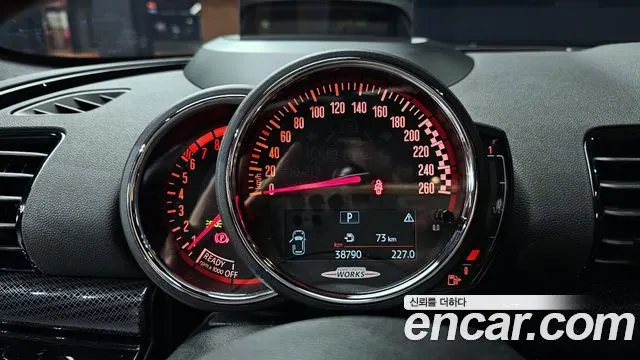 MINI COOPER S CLUBMAN 2020 — 38 790 км, серебристо-серый, Корея — под ключ — фото 8