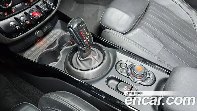 MINI COOPER S CLUBMAN 2020 — 38 790 км, серебристо-серый, Корея — под ключ — фото 9