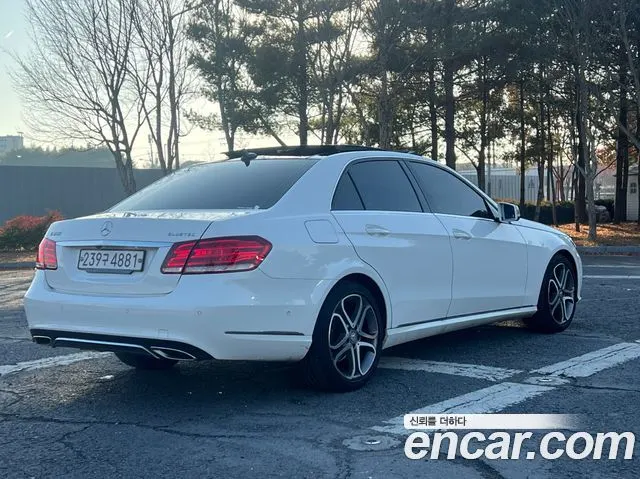 MERCEDES-BENZ E-CLASS W212 2016 — 57 900 км, белый, Корея — под ключ — фото 6