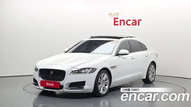 JAGUAR XF X260 2017