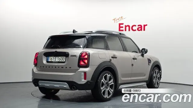MINI COOPER S COUNTRYMAN 2022 — 47 296 км, светло-золотистый, Корея — под ключ — фото 2