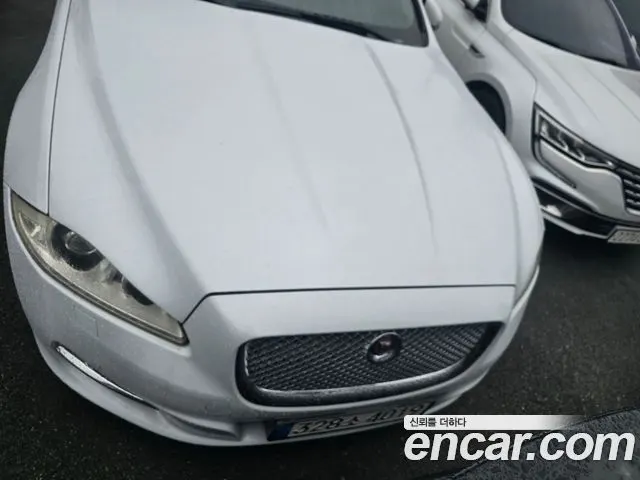 JAGUAR XJ 2015