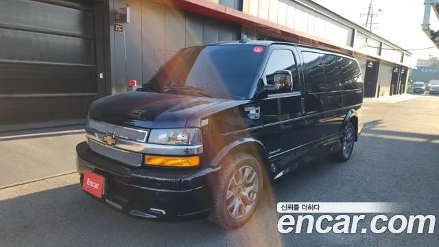 CHEVROLET EXPRESS VAN 2024