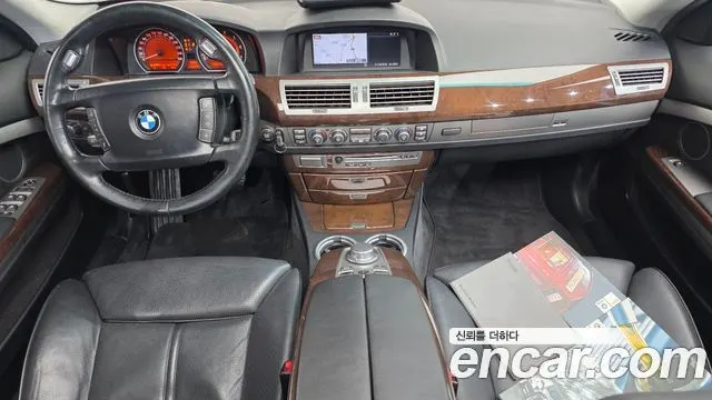 BMW 7 SERIES 2007 — 128 172 км, серебристо-серый, Корея — под ключ — фото 7