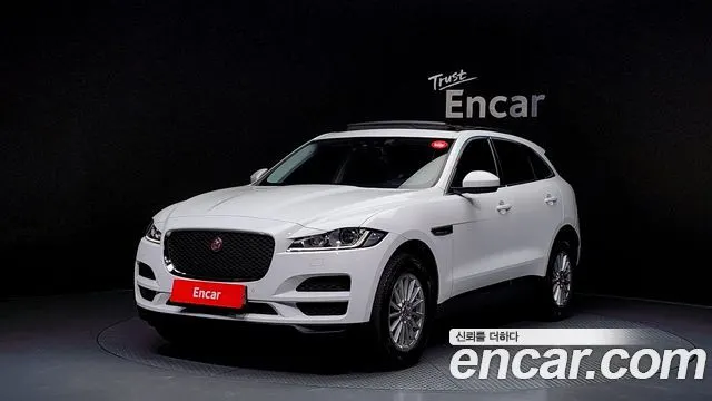 JAGUAR F-PACE 2018 — 120 681 км, белый, Корея — под ключ — фото 1