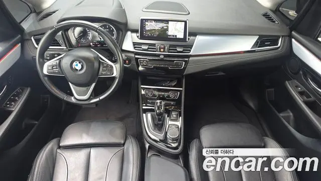 BMW 2 SERIES ACTIVE TOURER 2019 — 52 979 км, белый, Корея — под ключ — фото 7