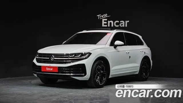 VOLKSWAGEN TOUAREG 2024