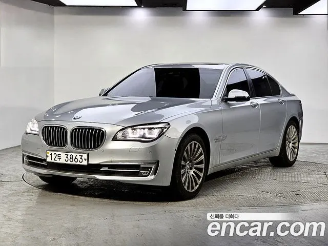 BMW 7 SERIES F01 2013