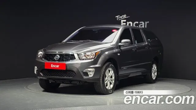 KGM KORANDO SPORTS 2018 — 65 087 км, серый, Корея — под ключ — фото 1