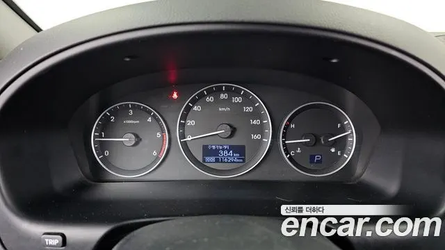 HYUNDAI GRAND STAREX 2017 — 116 294 км, серебристо-серый, Корея — под ключ — фото 8