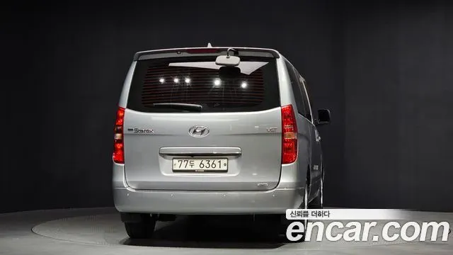 HYUNDAI GRAND STAREX 2017 — 116 294 км, серебристо-серый, Корея — под ключ — фото 4