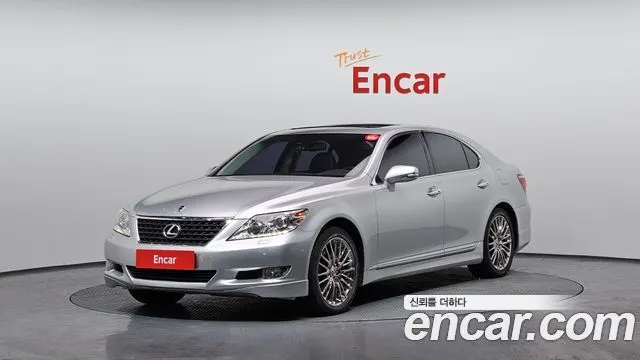 LEXUS LS460 2011
