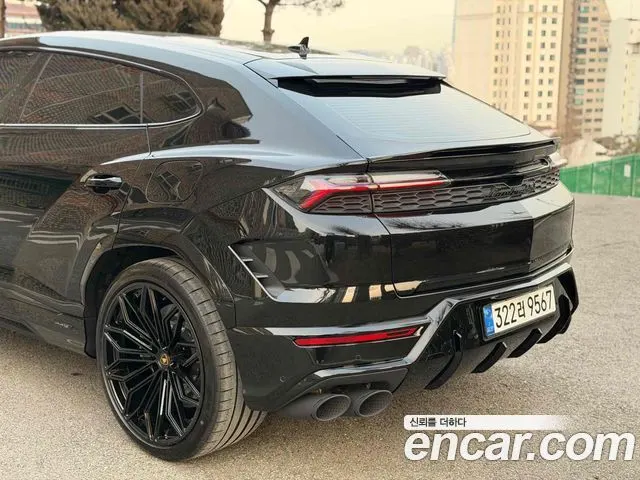 LAMBORGHINI URUS 2026 — 40 км, чёрный, Корея — под ключ — фото 4