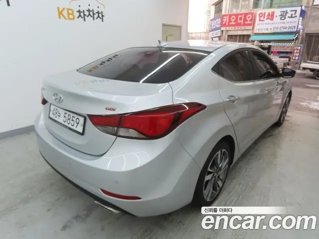 HYUNDAI AVANTE 2014 — 101 653 км, серебристо-серый, Корея — под ключ — фото 4