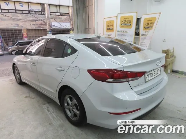 HYUNDAI AVANTE 2016 — 102 146 км, серебристо-серый, Корея — под ключ — фото 2