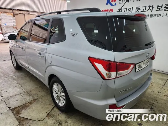 KGM KORANDO TURISMO 2014 — 135 200 км, серебристый, Корея — под ключ — фото 3