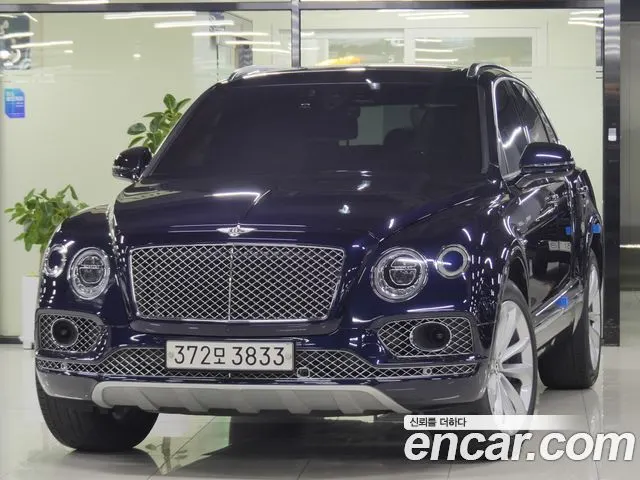 BENTLEY BENTAYGA 2020 — 28 700 км, синий, Корея — под ключ — фото 11