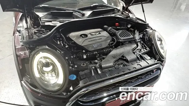 MINI COOPER S CLUBMAN 2018 — 121 330 км, коричневый, Корея — под ключ — фото 6
