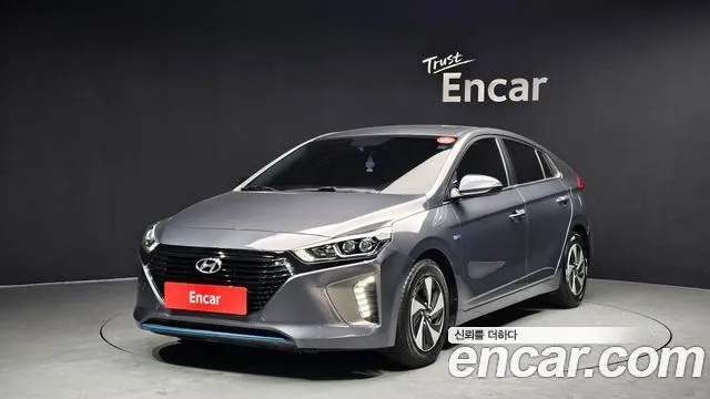 HYUNDAI IONIQ HYBRID 2019 — 120 872 км, серый, Корея — под ключ — фото 1