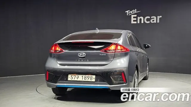 HYUNDAI IONIQ HYBRID 2019 — 120 872 км, серый, Корея — под ключ — фото 4