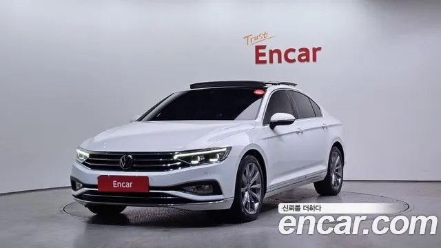 VOLKSWAGEN PASSAT B8 2022