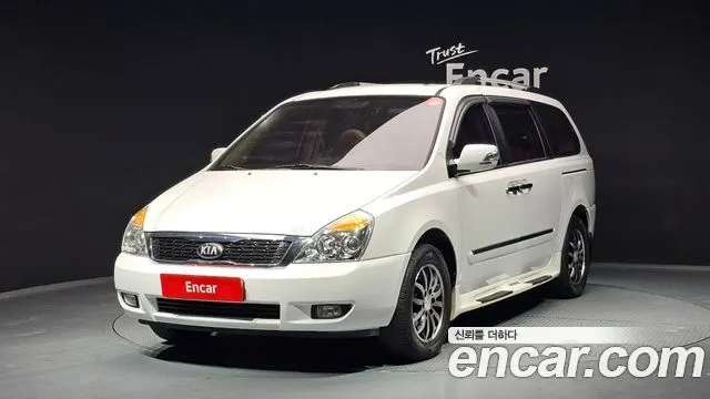 KIA CARNIVAL R 2013 — 87 192 км, белый, Корея — под ключ — фото 1