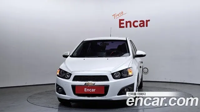 CHEVROLET AVEO SEDAN 2015 — 101 600 км, белый, Корея — под ключ — фото 3
