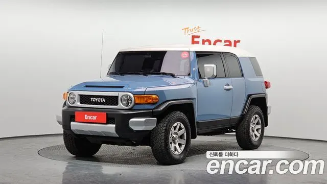 TOYOTA FJ 2014