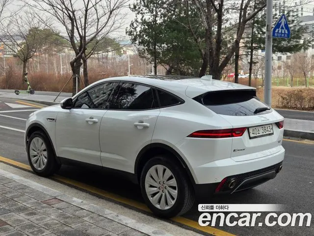 JAGUAR E-PACE 2018 — 94 764 км, белый, Корея — под ключ — фото 2