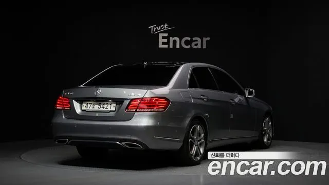 MERCEDES-BENZ E-CLASS W212 2015 — 100 230 км, серебристо-серый, Корея — под ключ — фото 2