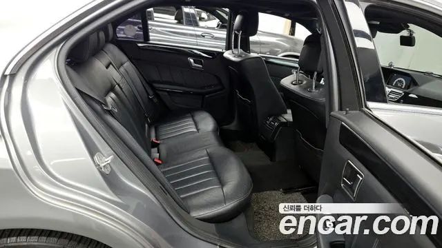 MERCEDES-BENZ E-CLASS W212 2015 — 100 230 км, серебристо-серый, Корея — под ключ — фото 12