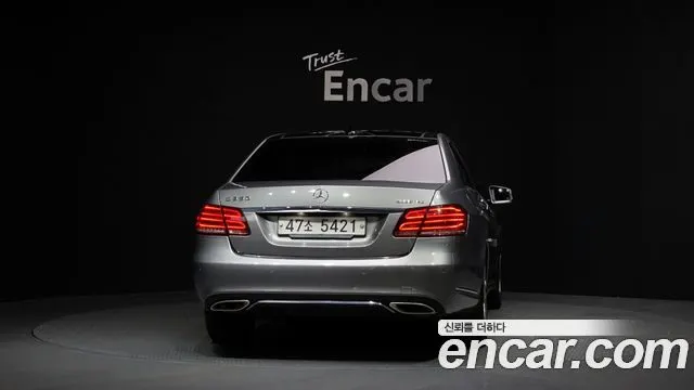 MERCEDES-BENZ E-CLASS W212 2015 — 100 230 км, серебристо-серый, Корея — под ключ — фото 4