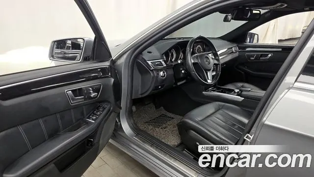 MERCEDES-BENZ E-CLASS W212 2015 — 100 230 км, серебристо-серый, Корея — под ключ — фото 10