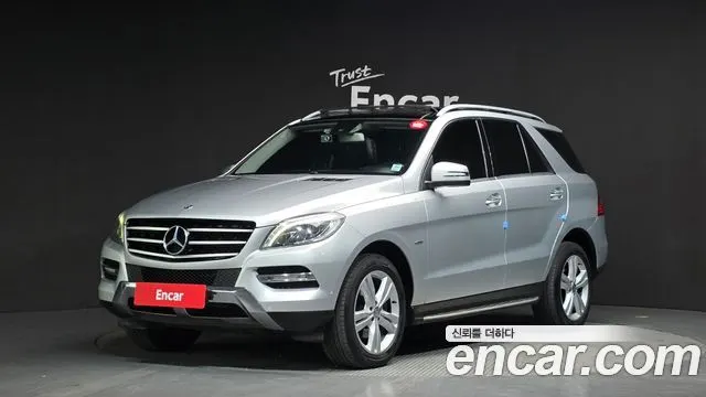 MERCEDES-BENZ M-CLASS W166 2012 — 175 438 км, серебристый, Корея — под ключ — фото 1