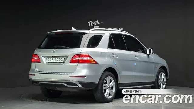 MERCEDES-BENZ M-CLASS W166 2012 — 175 438 км, серебристый, Корея — под ключ — фото 2