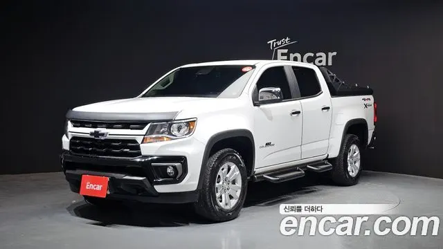 CHEVROLET REAL NEW COLORADO 2022 — 21 805 км, белый, Корея — под ключ — фото 1