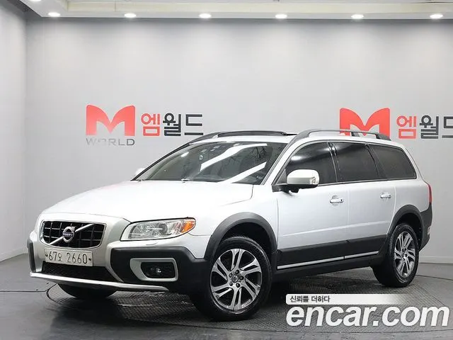 VOLVO XC70 2012