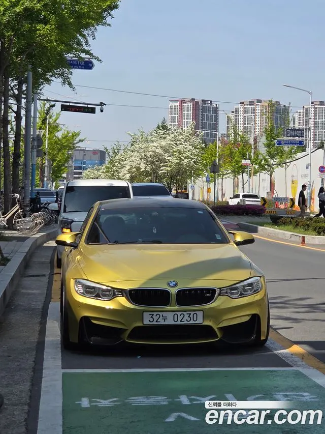 BMW M4 2016 — 80 136 км, светло-золотистый, Корея — под ключ — фото 1
