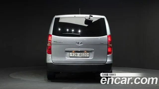 HYUNDAI GRAND STAREX 2019 — 98 707 км, серебристый, Корея — под ключ — фото 4