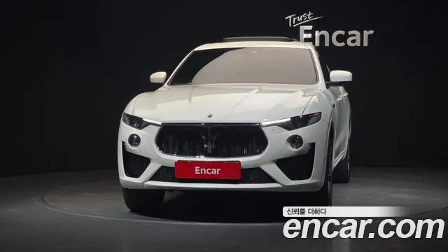 MASERATI LEVANTE 2019 — 67 465 км, белый, Корея — под ключ — фото 3