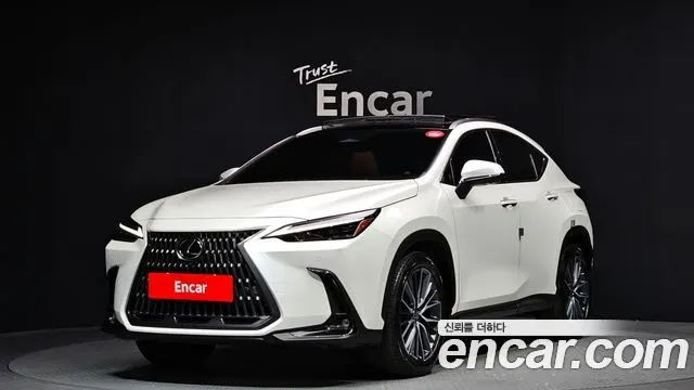 LEXUS NX350H 2025
