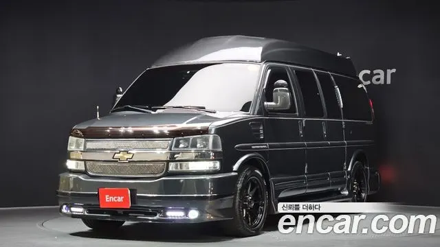 CHEVROLET EXPRESS VAN — из Кореи под ключ