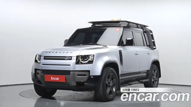 LAND ROVER DEFENDER 2024