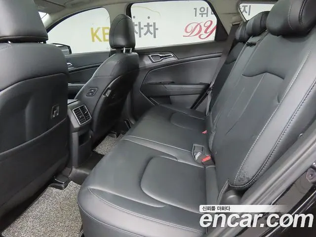 KIA SPORTAGE HYBRID 2023 — 188 252 км, чёрный, Корея — под ключ — фото 6