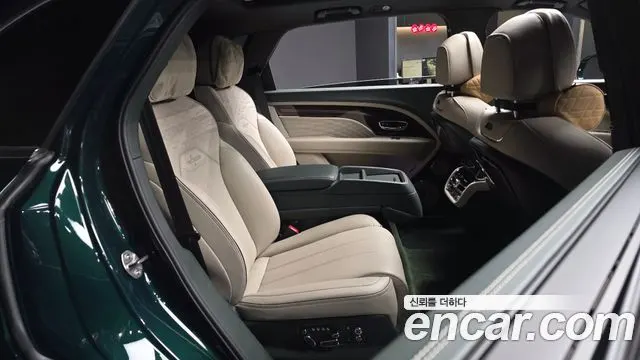 BENTLEY BENTAYGA 2024 — 47 921 км, тёмно-зелёный, Корея — под ключ — фото 12