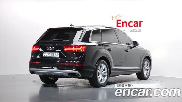 AUDI Q7 2019 — 78 720 км, чёрный, Корея — под ключ — фото 2