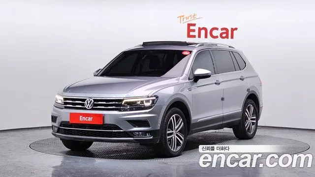 VOLKSWAGEN TIGUAN ALLSPACE 2020 — 70 007 км, серебристый, Корея — под ключ — фото 1