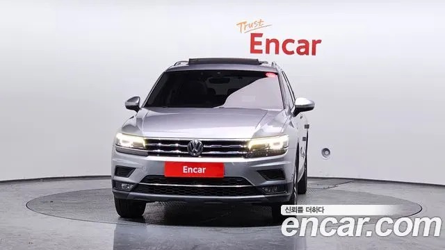 VOLKSWAGEN TIGUAN ALLSPACE 2020 — 70 007 км, серебристый, Корея — под ключ — фото 3