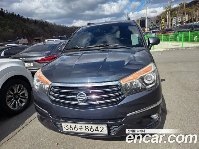 KGM KORANDO TURISMO 2015